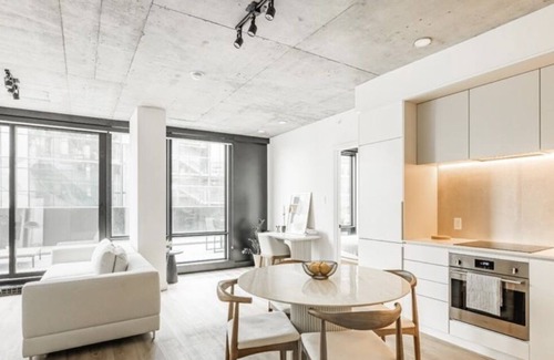 Villeray Apartment | Modern 2 Bedroom Apartment in Central Montreal