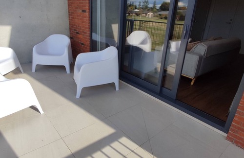 Leamington Apartment | Modern 2 bedroom apartment in Cambridge.