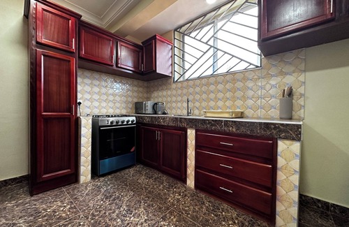 Accra Apartment | Modern 2-Bedroom Apartment Near Beach - Rose Villa Accra Suite F3
