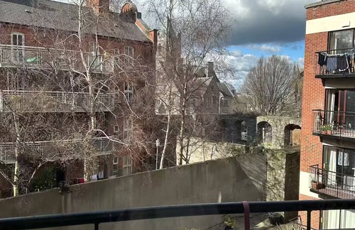 Temple Bar Apartment | Modern 2Bedroom Apt by Temple Bar and Christchurch