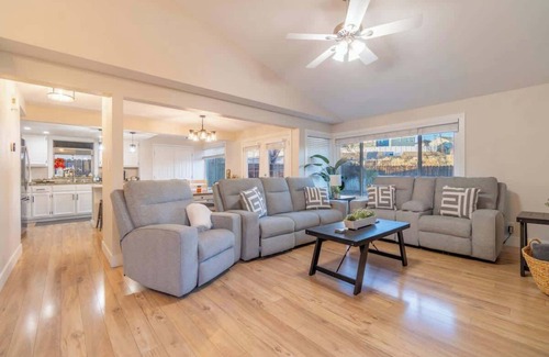 Northwest Reno House | Modern 3-Bedroom Escape in Northwest Reno