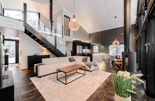 Rukatunturi Villa | Modern 5BR Villa with Sauna, Jacuzzi & Scenic Views in Rukatunturi