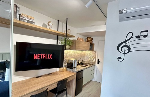 Sao Paulo Apartment | Modern Apartment next to Alianz Parque for up to 4 people!