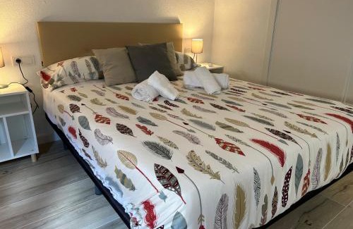 Distrito Noroeste Apartment | Modern and Bright close to the Station