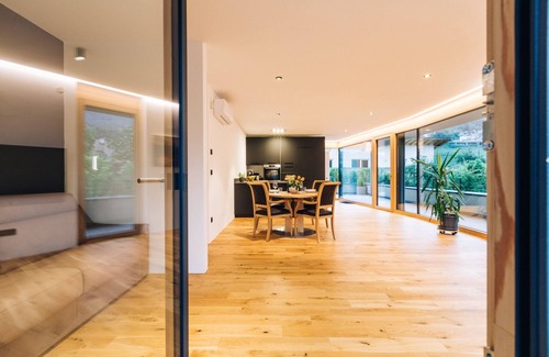 Neumarkt Apartment | Modern and comfortable holiday home