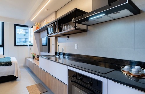 Trindade Apartment | Modern and Fully Equipped Apartments Just Minutes From Lagoa da Conceicao and the Beach - VTD