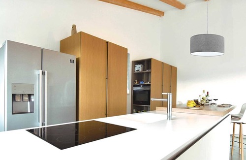 Sestanovac Villa | Modern and luxurious villa with swimming pool in Katuni