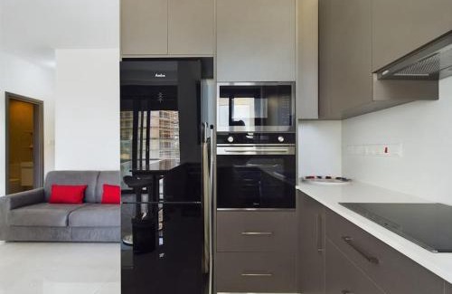 Larnaca Apartment | Modern Apart only Steps from Beach