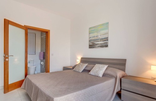 Il-Balluta Apartment | Modern Apartment in the Best Location, Perfect for Families