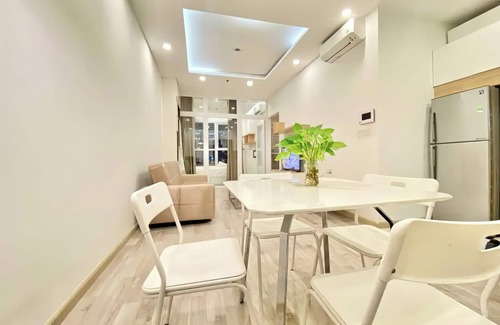 Phu Nhuan Condo | Modern Apartment - Garden Gate