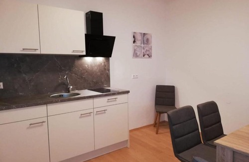 Arnoldstein Apartment | Modern Apartment in Arnoldstein with Garden