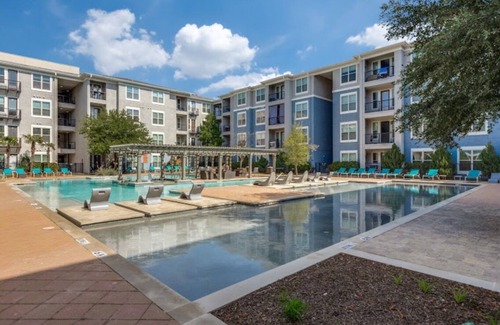 Frisco Apartment | Modern Apartment in Prime Frisco Location - Comfort & Convenience near The Star
