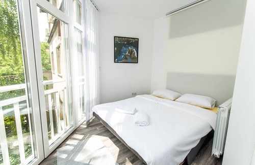 Old Town Apartment | Modern Apartment in the Heart of the City Center!