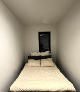 Kristiansand Apartment | Modern Apartment - Lund