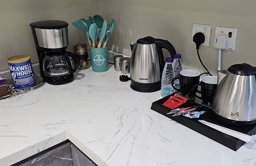 Medina Apartment | Modern Apartment of 3 Bedrooms 5 Minutes to Haram