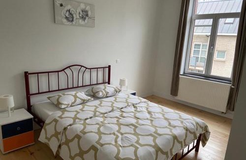 Sint-Gillis Apartment | Modern Apartment Third Floor