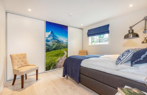 Solberg Apartment | Modern Apartment with panorama wiew