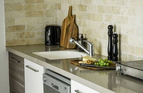 Ashkelon Apartment | Modern & Bright 3BR Apt with View by Sea N' Rent