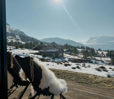 Nore og Uvdal House | Modern Cabin With Panoramic Views In Stryn