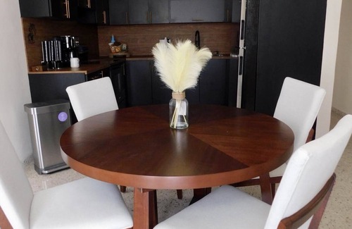 San Anton House | Modern Casita in Gated Community- 8 min SJ Airport+ 11 min. Isla Verde