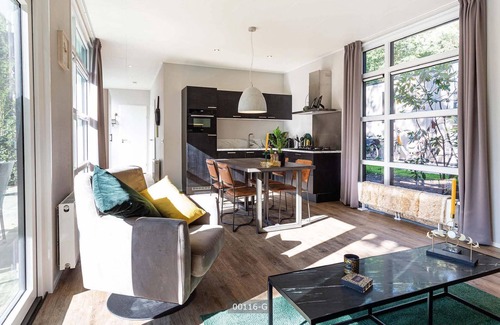 Berkhout Ski Chalet | Modern chalet with sauna and spa