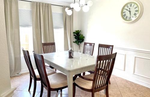 Channelview House | Modern Chic Home