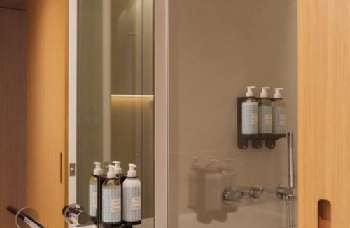 Sao Jorge de Arroios Hotel | Modern Comfort & Style | Pool, Gym & Lisbon Light Show Experience