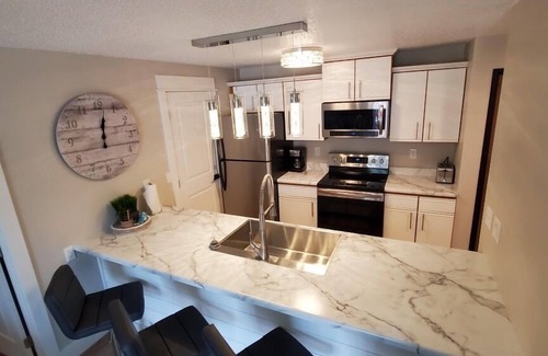 Deadwood Condo | Modern Condo only Minutes from Deadwood & Sturgis!