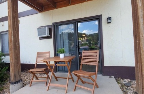 Deadwood Condo | Modern Condo only Minutes from Deadwood & Sturgis!