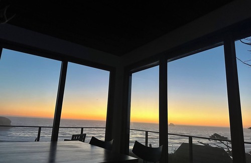 Arch Cape House | Modern Custom Oceanfront Shangri-la