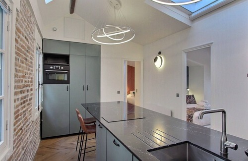 Saint-Gervais Apartment | Modern, elegant 2 BD 2 BTH, in the Marais, insurance included