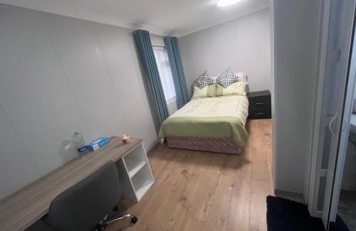 Dundrum House | Modern Ensuite Double Bedroom in Dundrum