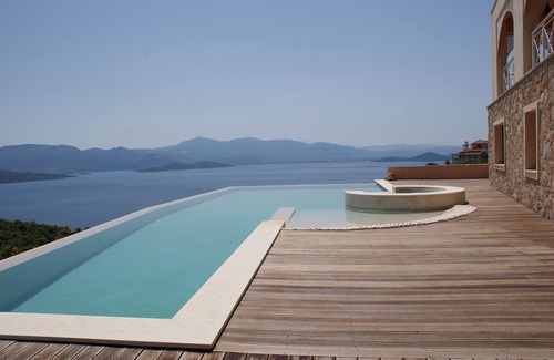 Theologos Villa | Modern, Family Friendly & Peaceful Villa with 15m long Infinite Private Pool & J