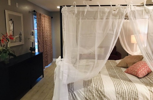 Zephyrhills Other | Modern farmhouse with heated pool and fireplace ~3.6 miles from Epperson Lagoon!