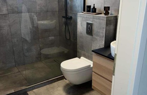 Njardvik Apartment | Modern fully equipped 2 bedroom apartment.