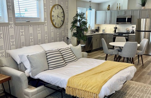 Trenton Apartment | Modern Fully Renovated Loft in Downtown Trenton