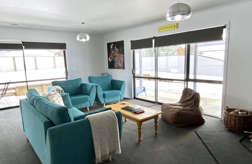 Twizel House | Modern, Functional and Central Wifi - Xmas/New Year Rates Refer Description