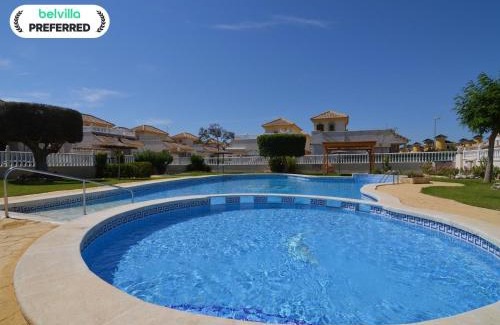 Lo Crispin House | Modern Garden Home, Algorfa