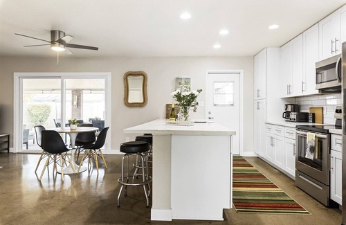 Tempe House | Modern GEM-ASU-Spring Training-Private Pool