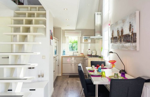 Kattendijke House | Modern Holiday Home in Kattendijke with a Garden