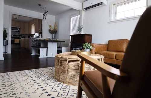 Downtown Klamath Falls House | Modern Home In Heart Of Downtown Klamath Falls