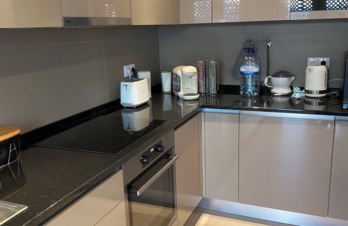 Albufeira House | Modern House in a Small Condominium