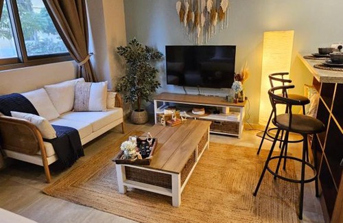 Dubai Marina Apartment | Modern JBR Studio with Beach & Pool access - Dubai Marina