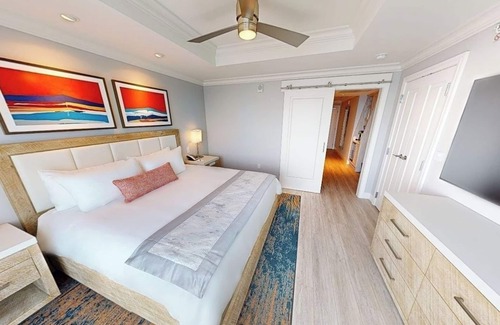 Charlotte Harbor Hotel | Modern King Studio Close to Dining, Shopping, and Waterfront Parks