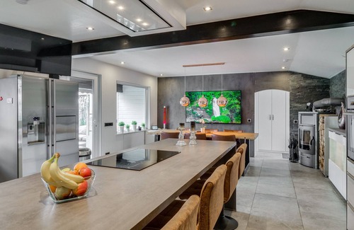 Hinnenburg House | modern life in the forest