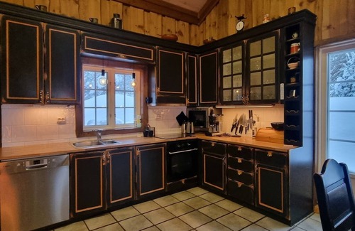 Flesberg Cabin | Modern log cabin on Blefjell