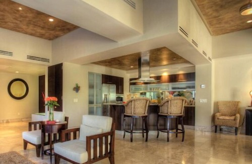 Emiliano Zapata Condo | Modern luxury just steps from the beach