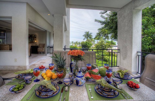 Emiliano Zapata Condo | Modern luxury just steps from the beach
