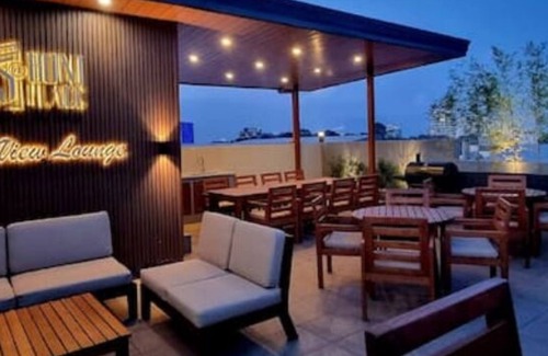 Malabanias Apartment | Modern Luxury Smart 2-BR unit 303nn