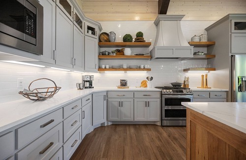Broken Bow Cabin | Modern Moose Lodge-Ultra-Luxury Cabin w/ALL the Amenities! Sleeps 20